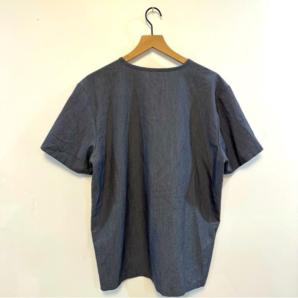 FIGS Catarina grey shirt sleeve scrub top - Picture 8 of 8